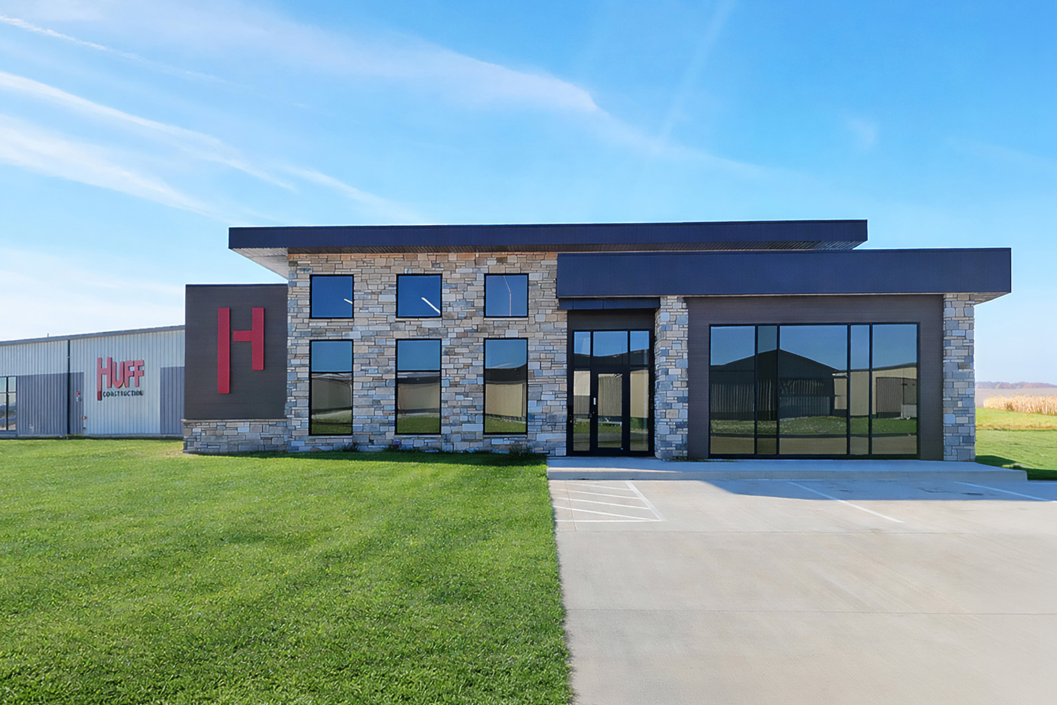Commercial built by Huff Construction in Aberdeen, South Dakota